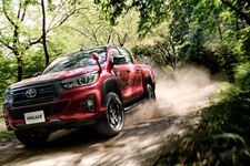 トヨタ、ハイラックスにZ“Black Rally Edition”を設定