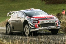 TOYOTA GAZOO RACING WRC ジップアップ スウェットパーカー