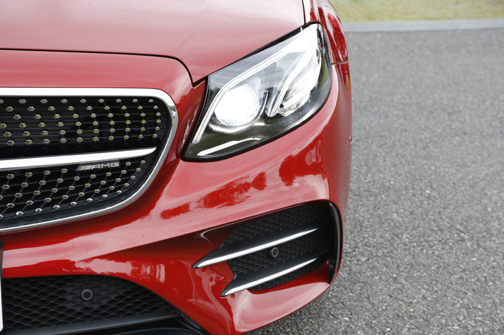 メルセデス AMG E53 4MATIC+