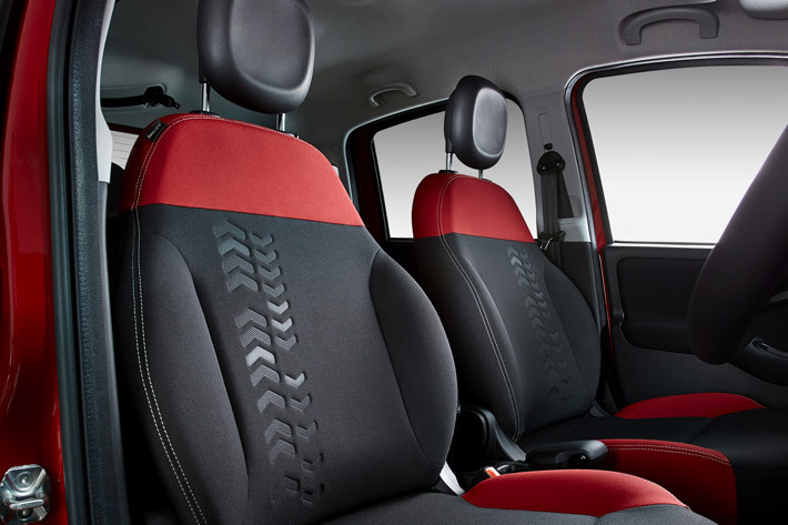 FCA 限定車「Fiat Panda 4×4 Italiana」を発売