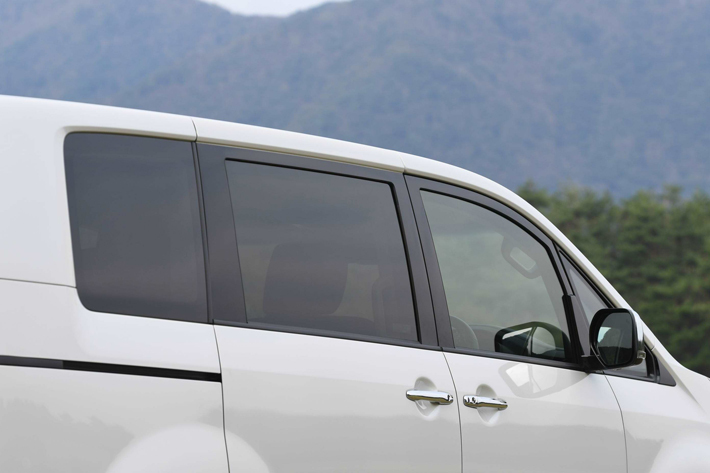 三菱 新型デリカD:5