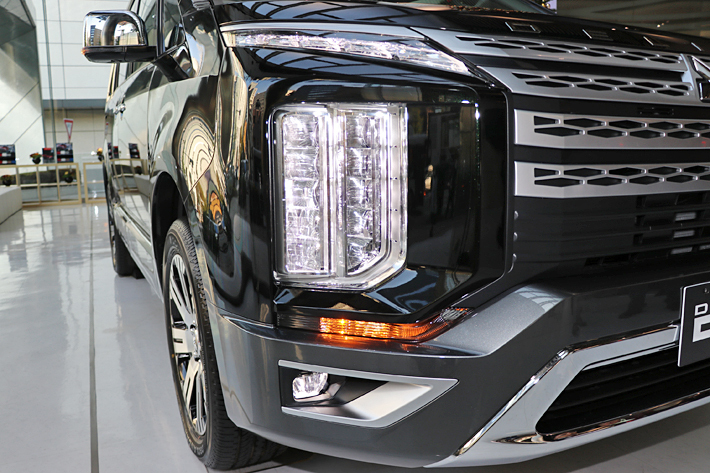 三菱 新型デリカD:5