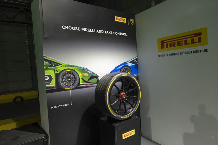 ランボルギーニ「アヴェンタドールSVJ」アジア初披露｜ランボルギーニ デイ ジャパン 2018