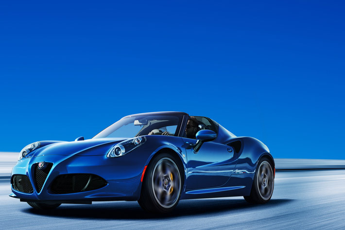 ｢Alfa Romeo 4C｣の限定車発売 ｢4C Competizione｣ならびに｢4C Spider Italia｣を数量限定で導入