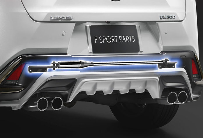 レクサス UXにTRD用カスタムパーツ登場