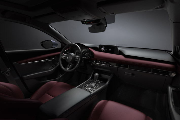マツダ、新型「Mazda3」を世界初公開