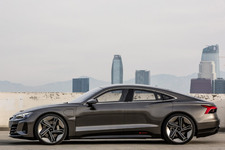 Audi e-tron GT conceptをロサンゼルスで発表