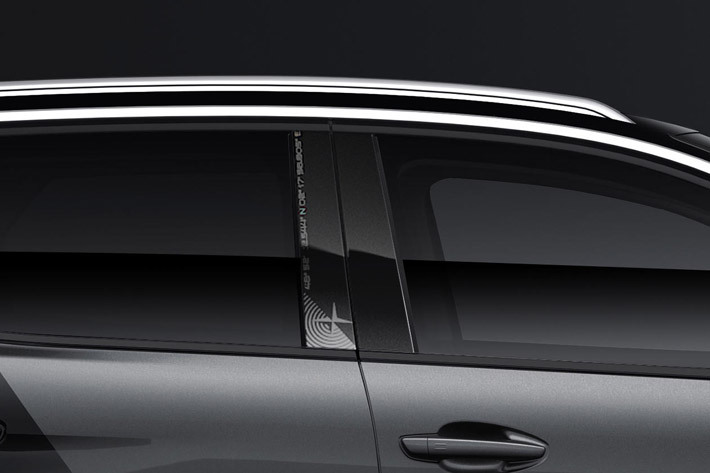 プジョー 7人乗りsuv 5008 の特別仕様車 5008 Crosscity 登場 画像ギャラリー No 6 業界先取り 業界ニュース 自動車ニュース21国産車から輸入車まで Mota