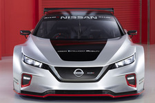 新型EVレーシングカー「NISSAN LEAF NISMO RC」を初公開