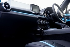 光岡 新型ロックスター