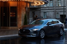 マツダ 新型 MAZDA3（日本名：アクセラ／アクセラスポーツ）