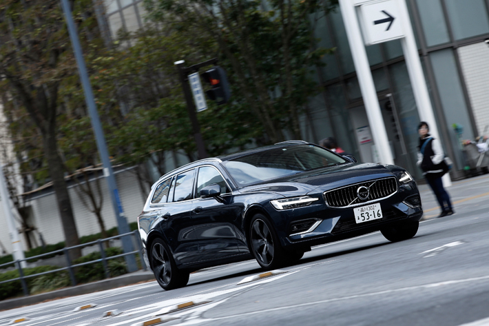 ボルボ V60 T5 Inscription