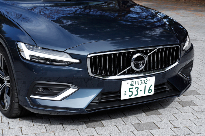 ボルボ V60 T5 Inscription