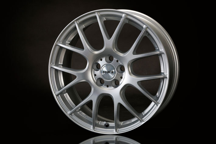 「プリウス」用 TRDパーツ発売