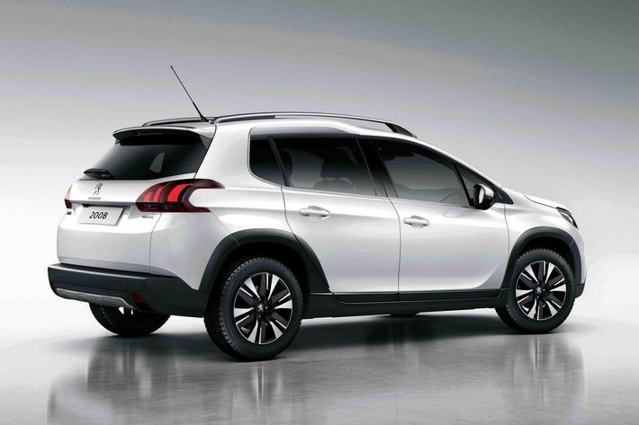 プジョー 2008 特別仕様車 クロスシティ