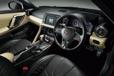 「NISSAN GT-R」特別仕様車、「大坂なおみ選手 日産ブランドアンバサダー就任記念モデル」の予約受付を開始