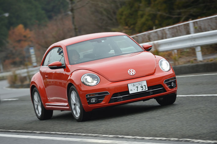 ザ ビートル ポロgti ゴルフトゥーラン 日々に刺激を与えてくれる3台のフォルクスワーゲンをイッキ乗り 1 3 徹底検証 18年新型車種ー試乗レポート Mota