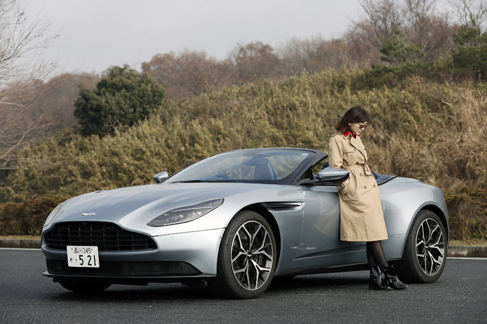 ASTON MARTIN DB11 VOLANTE(アストンマーティン DB11 ヴォランテ)