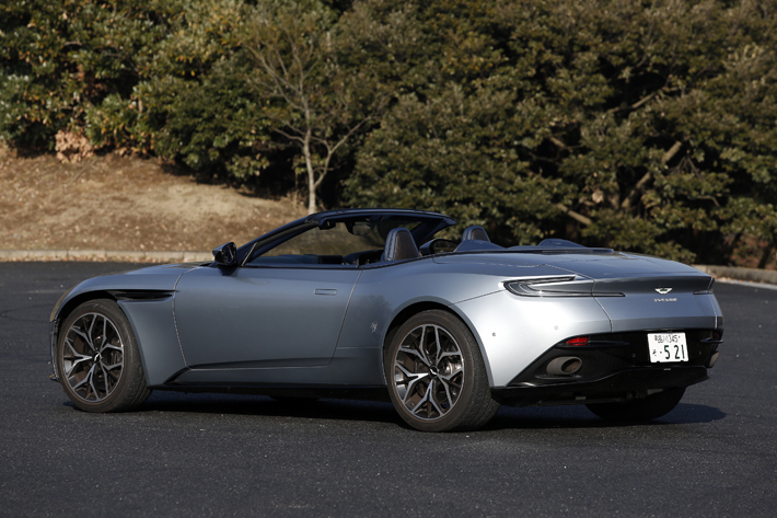 ASTON MARTIN DB11 VOLANTE(アストンマーティン DB11 ヴォランテ)