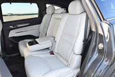 マツダ CX-8 25T L Package 7人／AWD