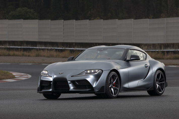 トヨタ 新型スープラが復活 3リッター直6 ターボに加え2種類の2リッターターボを用意 業界先取り 業界ニュース 自動車ニュース21国産車から輸入車まで Mota