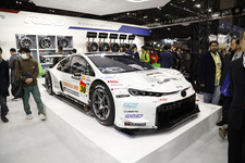 今年のレイズはベルサスブランドを要チェック！ 鋳造の看板ブランドに鍛造モデルが追加される！？【東京オートサロン2019】