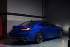 レクサス、新型「RC F」を世界初公開