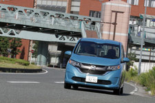 ホンダ フリード G Honda SENSING(オプション装着車)[FF・6人乗り・ガソリンモデル／ボディカラー：ブルーホライゾン・メタリック]