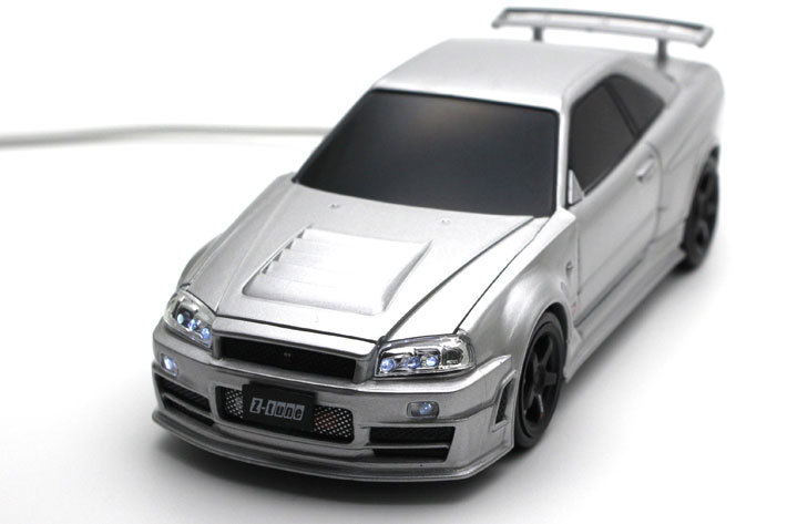 これがモバイルバッテリ？！ 海外でも有名な名車　日産スカイラインGT-R R34型　モバイルバッテリーが登場