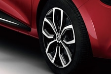 ルノー、限定車「ルーテシア リミテッド」を発売