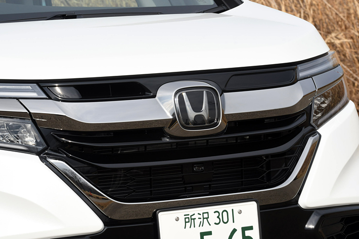 HONDA STEP WGN Modulo X（ホンダ ステップワゴン モデューロX）