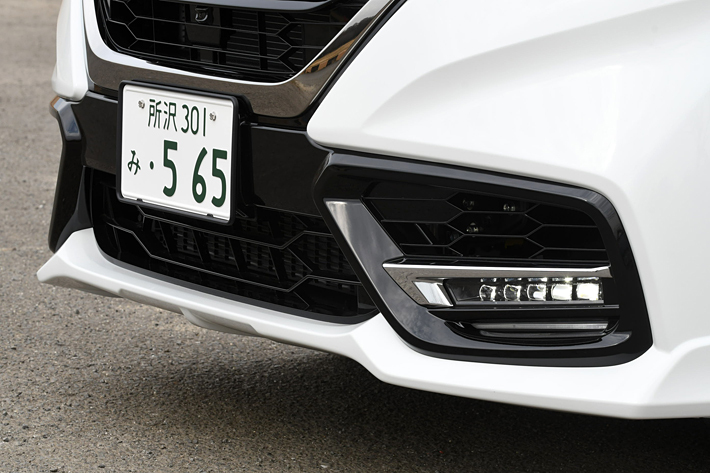 HONDA STEP WGN Modulo X（ホンダ ステップワゴン モデューロX）