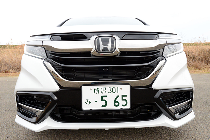 HONDA STEP WGN Modulo X（ホンダ ステップワゴン モデューロX）