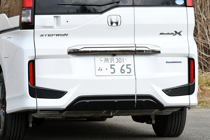 HONDA STEP WGN Modulo X（ホンダ ステップワゴン モデューロX）