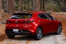 新型マツダ3 ハッチバック(NEW Mazda3 Hatchback)[2019年中発売予定／現行モデルの日本名：マツダ アクセラスポーツ]