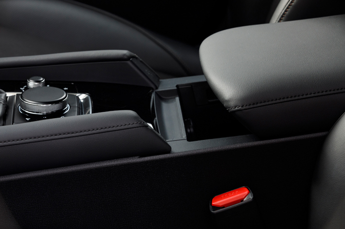 新型マツダ3 ハッチバック(NEW Mazda3 Hatchback)[2019年中発売予定／現行モデルの日本名：マツダ アクセラスポーツ]