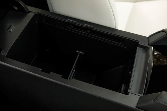 新型マツダ3 セダン(NEW Mazda3 Sedan)[2019年中発売予定／現行モデルの日本名：マツダ アクセラ]