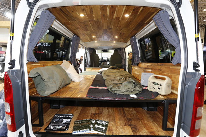 ゴードンミラー 東京オートサロン2019出展ブース