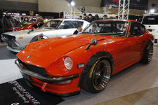 連日大人気！チューニングカーの定番、スカイライン＆フェアレディZ【東京オートサロン2019】