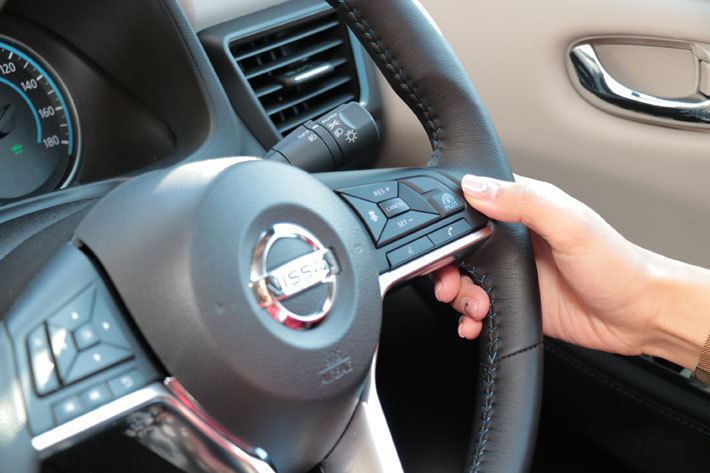 内装って運転中意外と目に入ってないのだけれど、結構ほこりがたまっていたりするもの