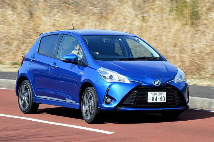 トヨタ 新型 ヴィッツ HYBRID U ”Sportyパッケージ”[FF・ハイブリッド／ボディカラー：ブルーメタリック]