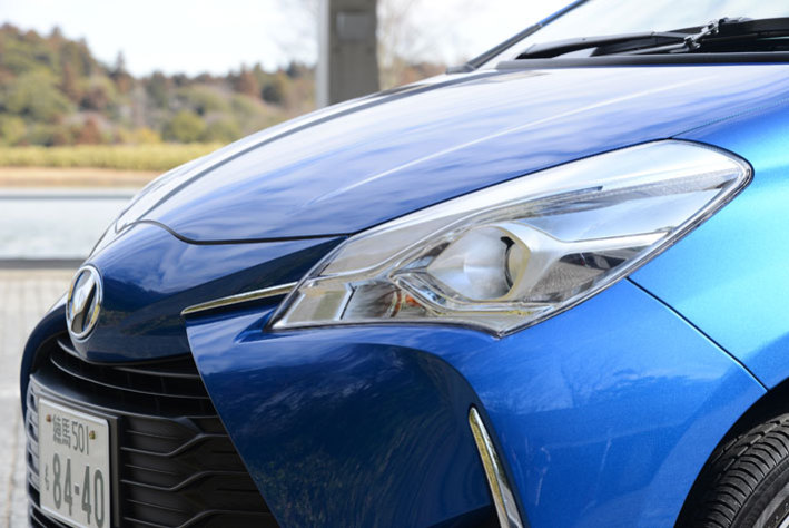 トヨタ 新型 ヴィッツ HYBRID U ”Sportyパッケージ”[FF・ハイブリッド／ボディカラー：ブルーメタリック]