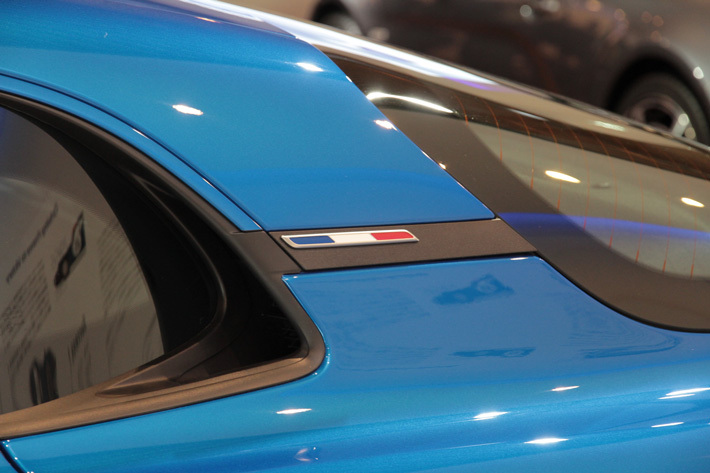 六本木ヒルズにて「アルピーヌ ガレージ」が期間限定オープン