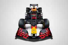 ホンダパワーユニット搭載 F1新型マシンのテストがスタート