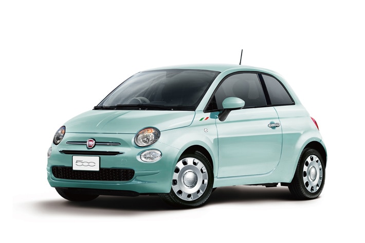 フィアット 500/500Cに専用ステッカー装着の限定車「スーパー