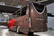 三菱ふそう 大型観光バス「エアロクイーン」2019年モデル(スーパーハイデッカー／観光・貸切／撮影用特別仕様車)／三菱ふそう 大型観光バス発表会[2019年2月21日／会場：パシフィコ横浜(神奈川県横浜市)]