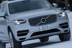 ボルボ XC90 T8 ツインエンジン AWD Inscription