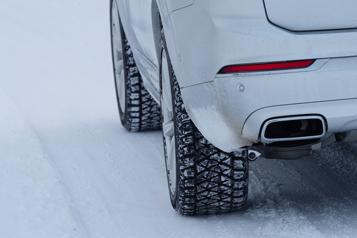 ボルボ XC90 T8 ツインエンジン AWD Inscription