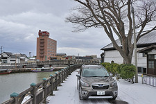 酒田市の山居倉庫と新井田川【SUBARUテックツアー第10弾 “SUV SNOW DRIVING EXPERIENCE”(試乗エリア：山形県酒田市⇒山形県山形市／2019年2月15日取材)】