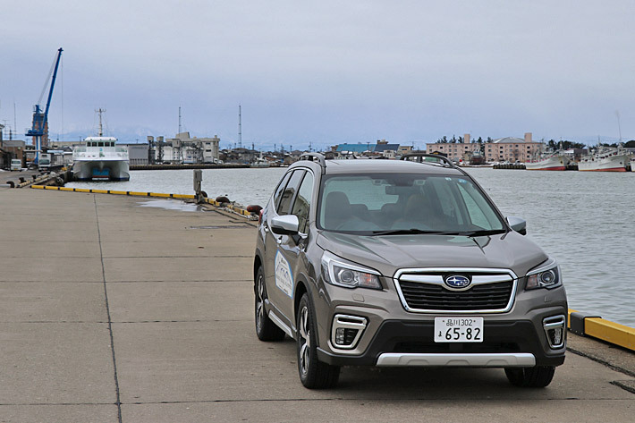 酒田港に佇むスバル フォレスター Advance【SUBARUテックツアー第10弾 “SUV SNOW DRIVING EXPERIENCE”(試乗エリア：山形県酒田市⇒山形県山形市／2019年2月15日取材)】